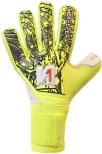 ONEKEEPER Revolt Geel Review: De Perfecte Keepershandschoen voor Wedstrijden en Trainingen? Keepers Benodigdheden